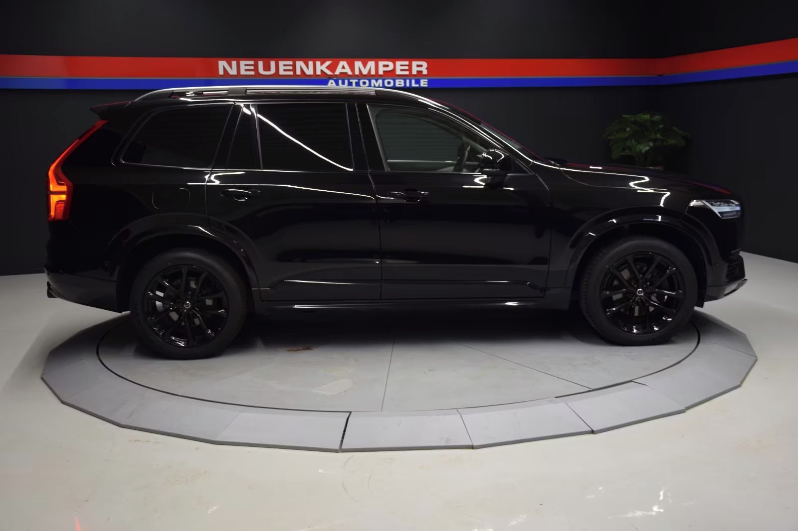 Volvo XC90, Momentum - fotka 6