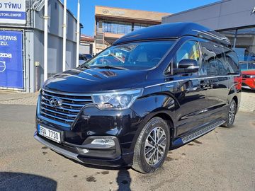 GRAND STAREX 2.5 CRDi AT 2WD