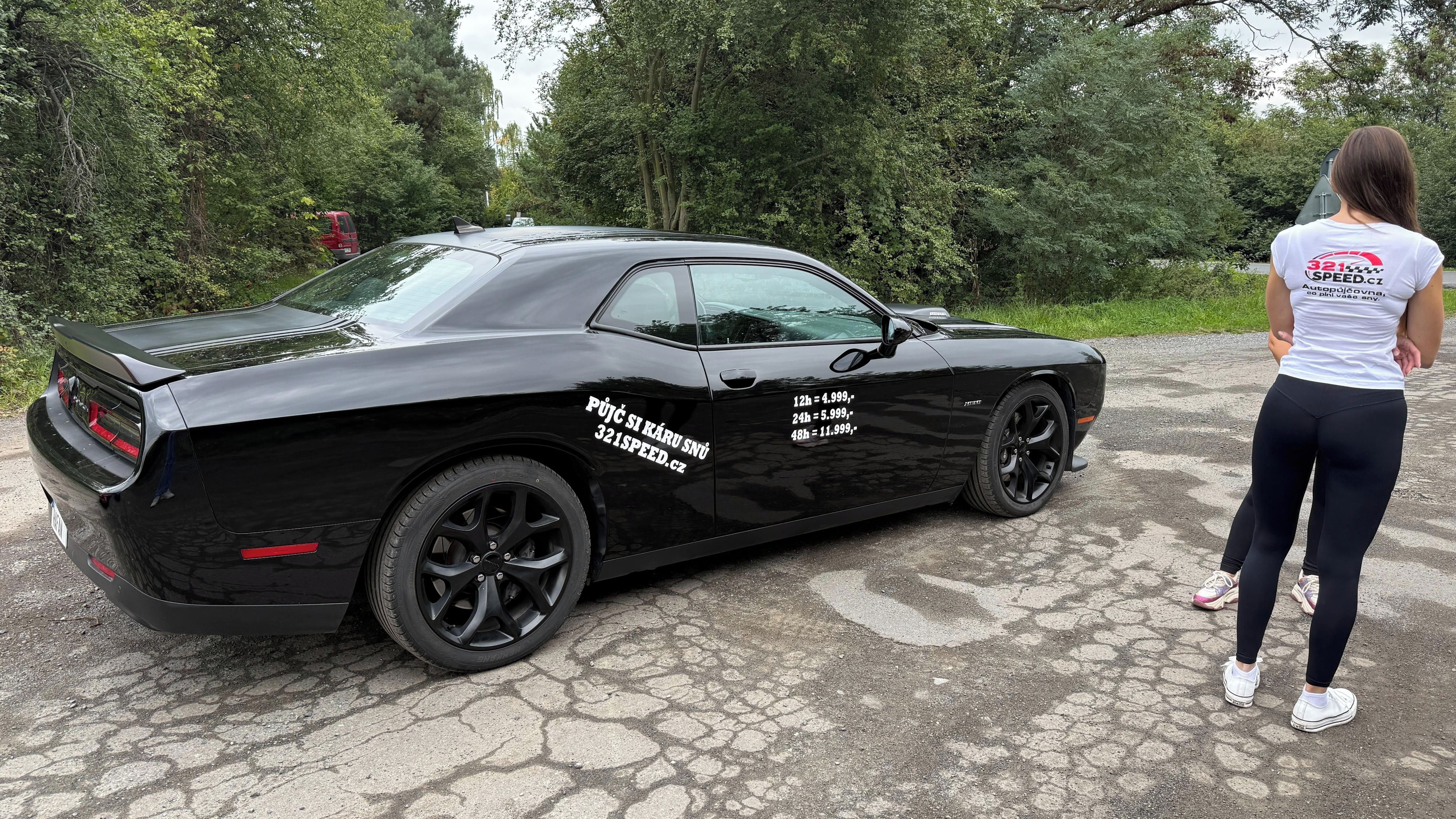 Dodge Challenger, 5.7 V8 Shaker - MuscleCar - fotka 5