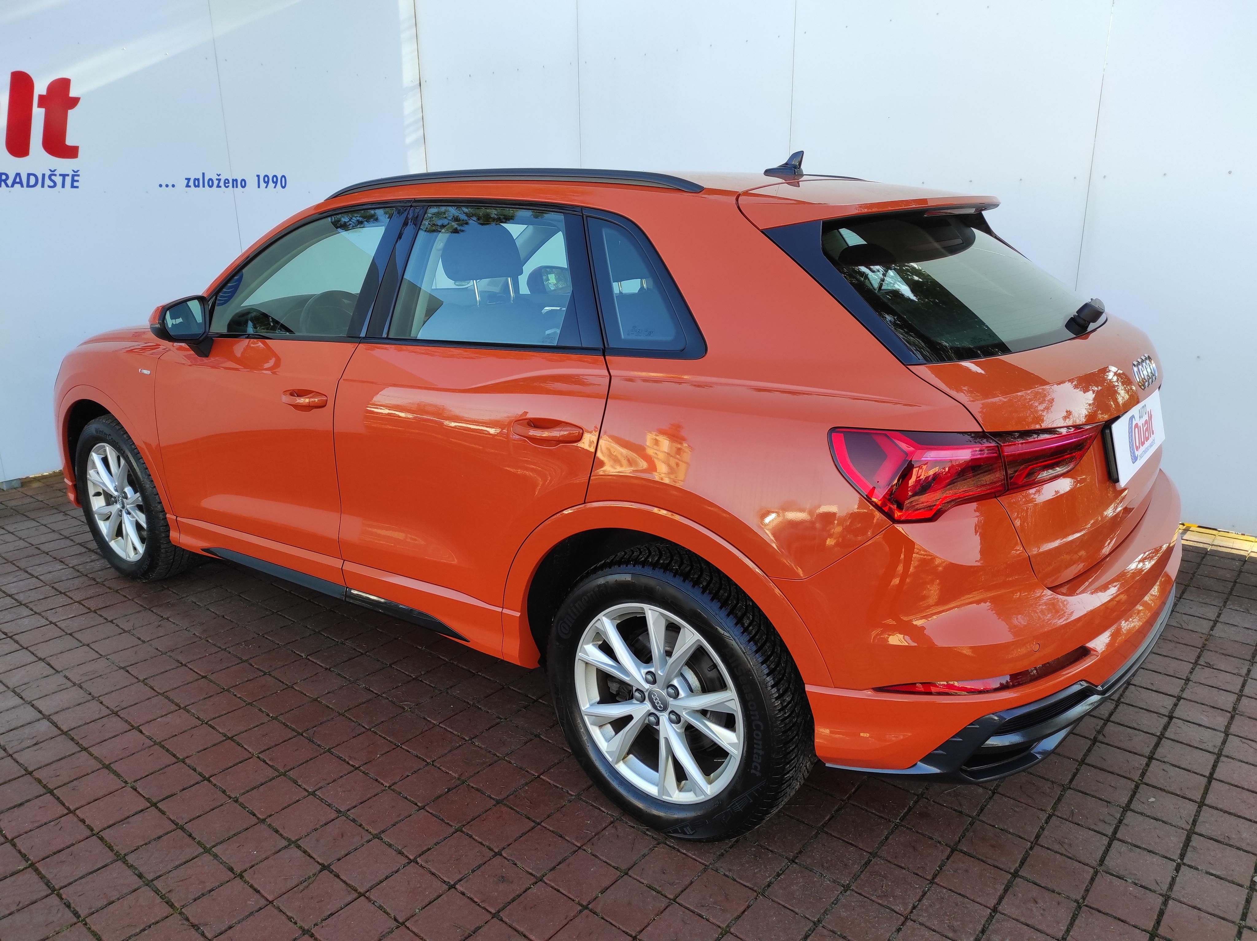 Audi Q3, 2.0 TSI 4x4 S-line, DSG,VÝBAVA - fotka 6