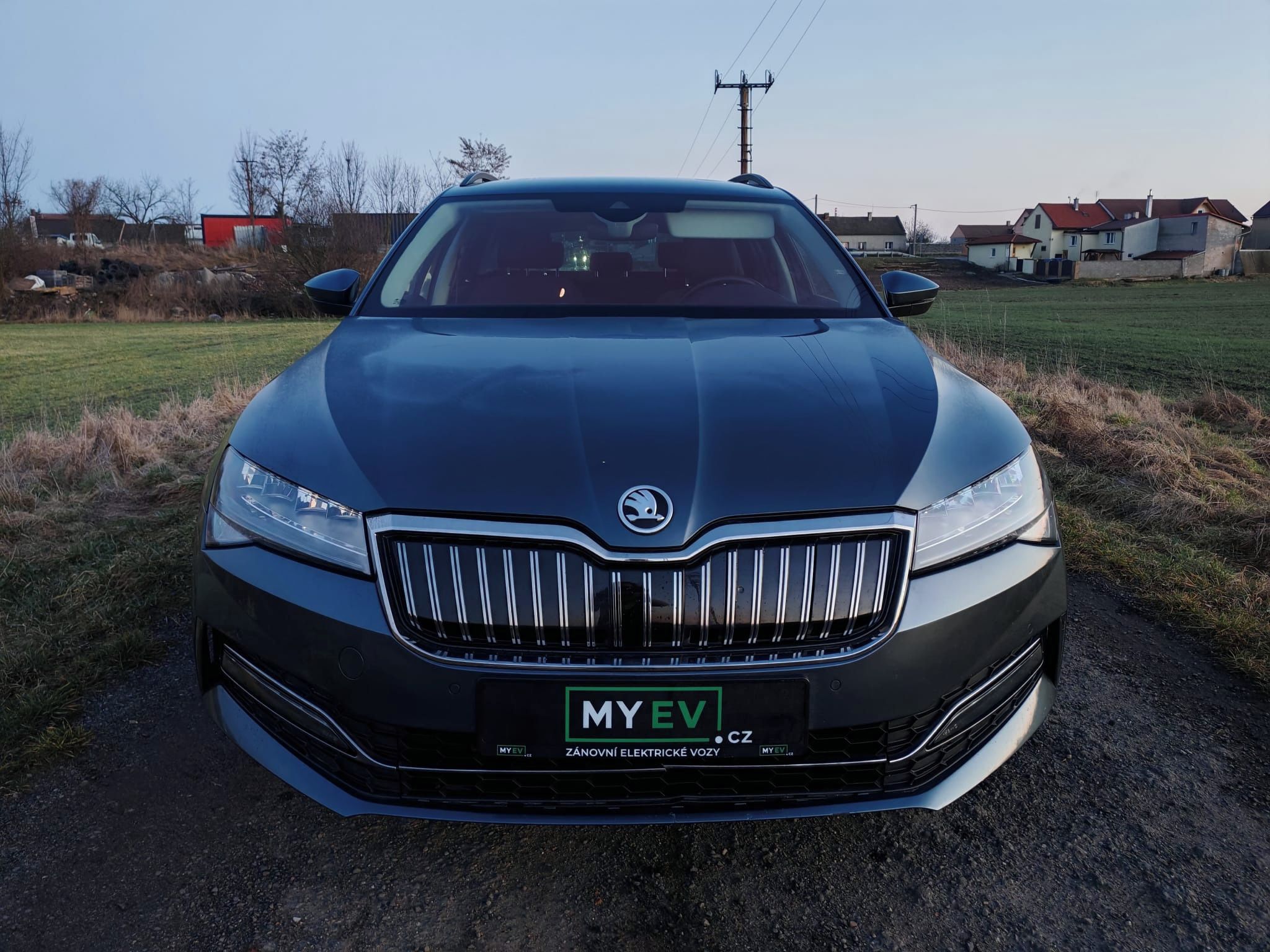 Škoda Superb, PHEV, 13 kWh SOH 96,6% DPH - fotka 2