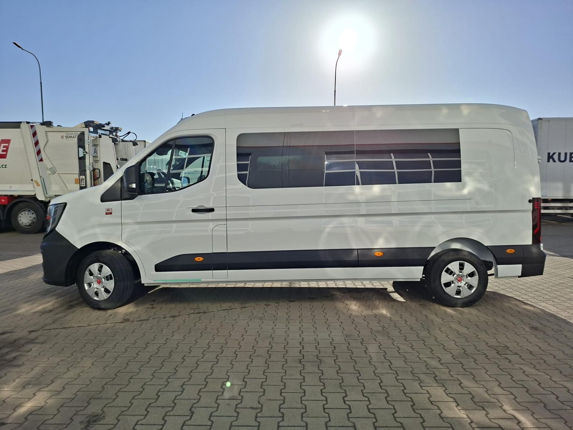 Renault Master, COMBI L3H2 150k RED 9 MÍST - fotka 4