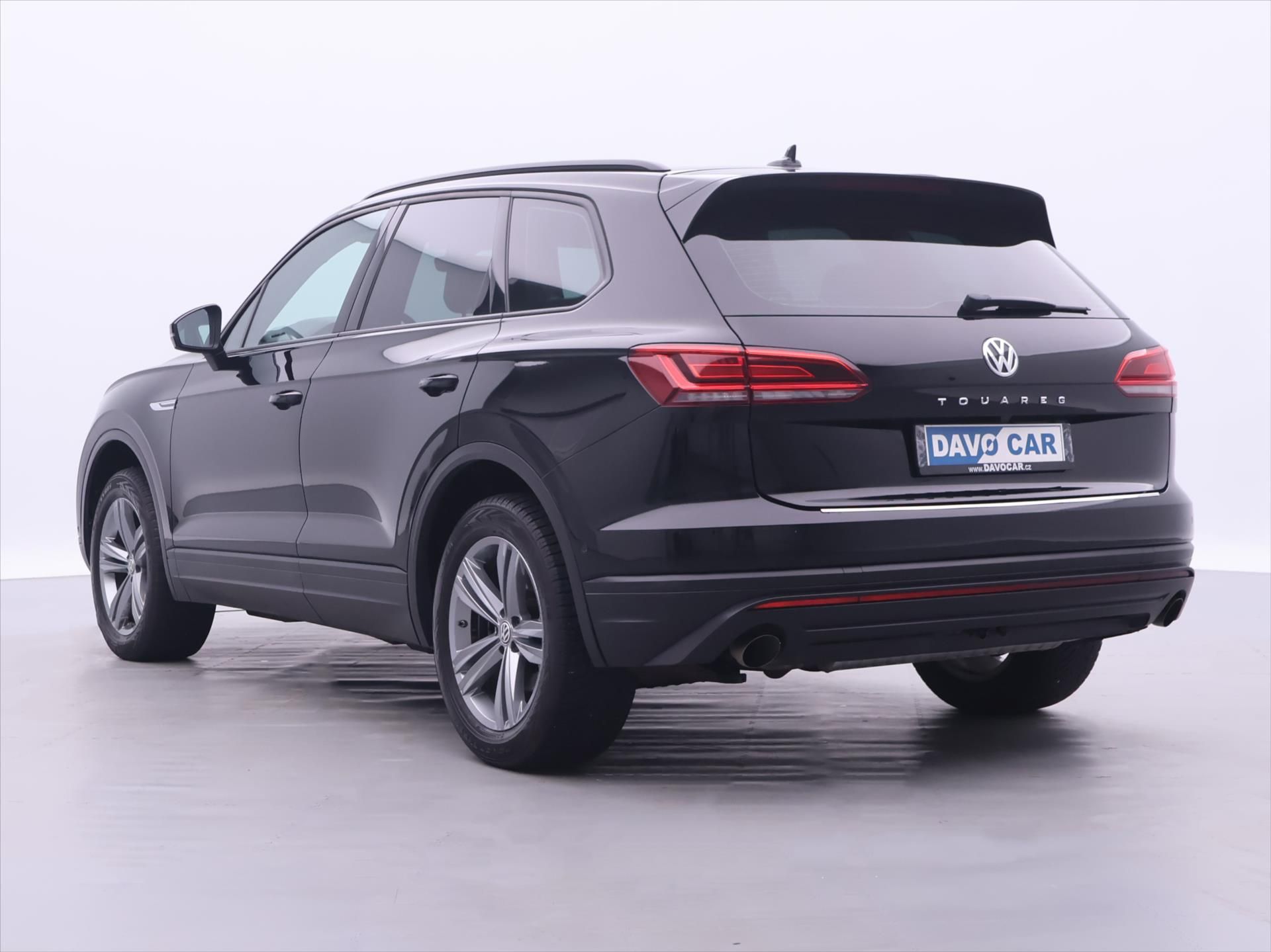 Volkswagen Touareg, 3,0 TDI 170kW DSG 4M LED CZ - fotka 5