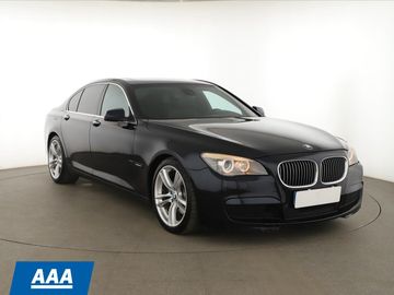 730d, M Paket, Automat, Kůže