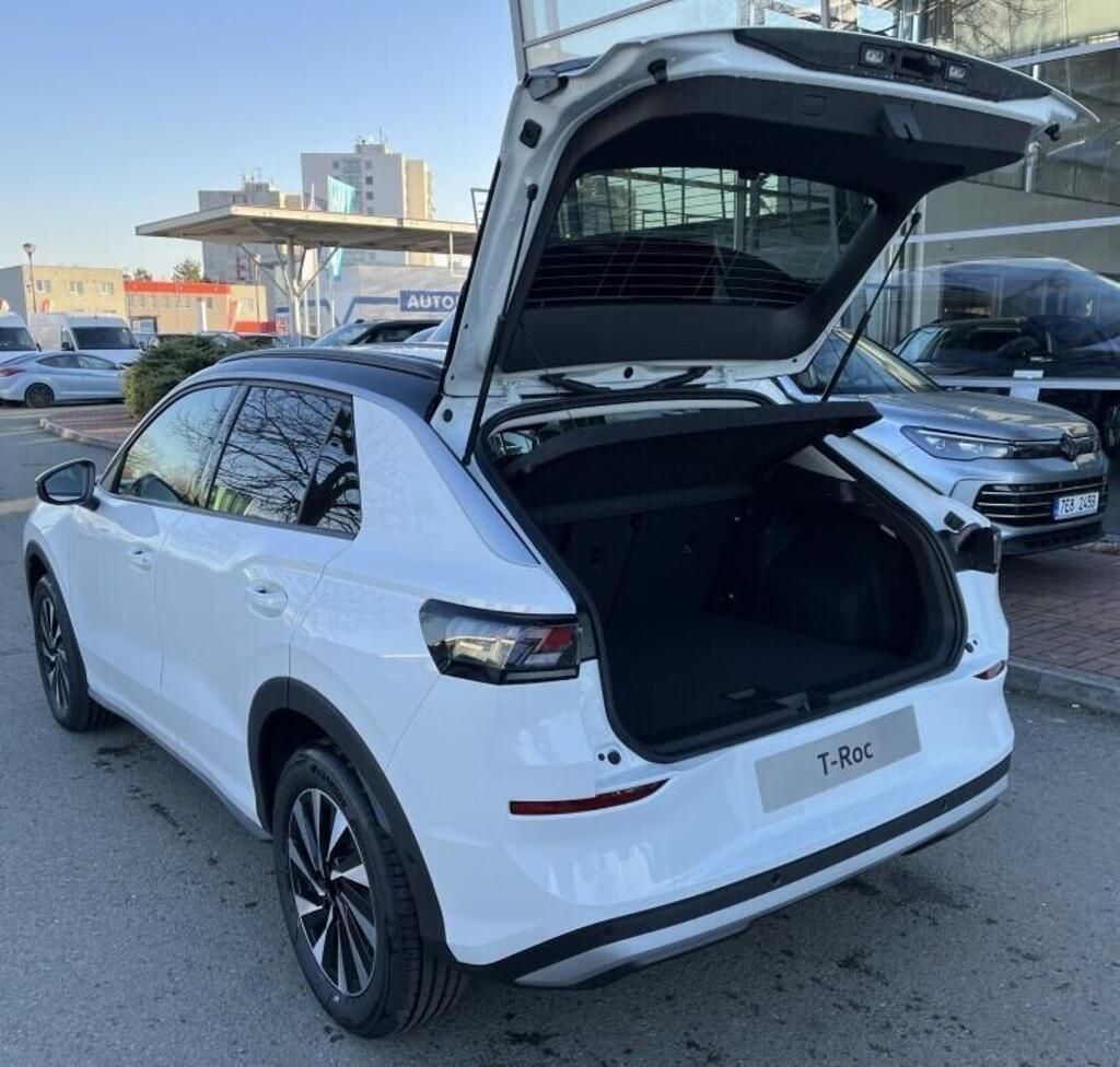 Volkswagen T-Roc, Life 1,5 eTSI 110 kW - fotka 4
