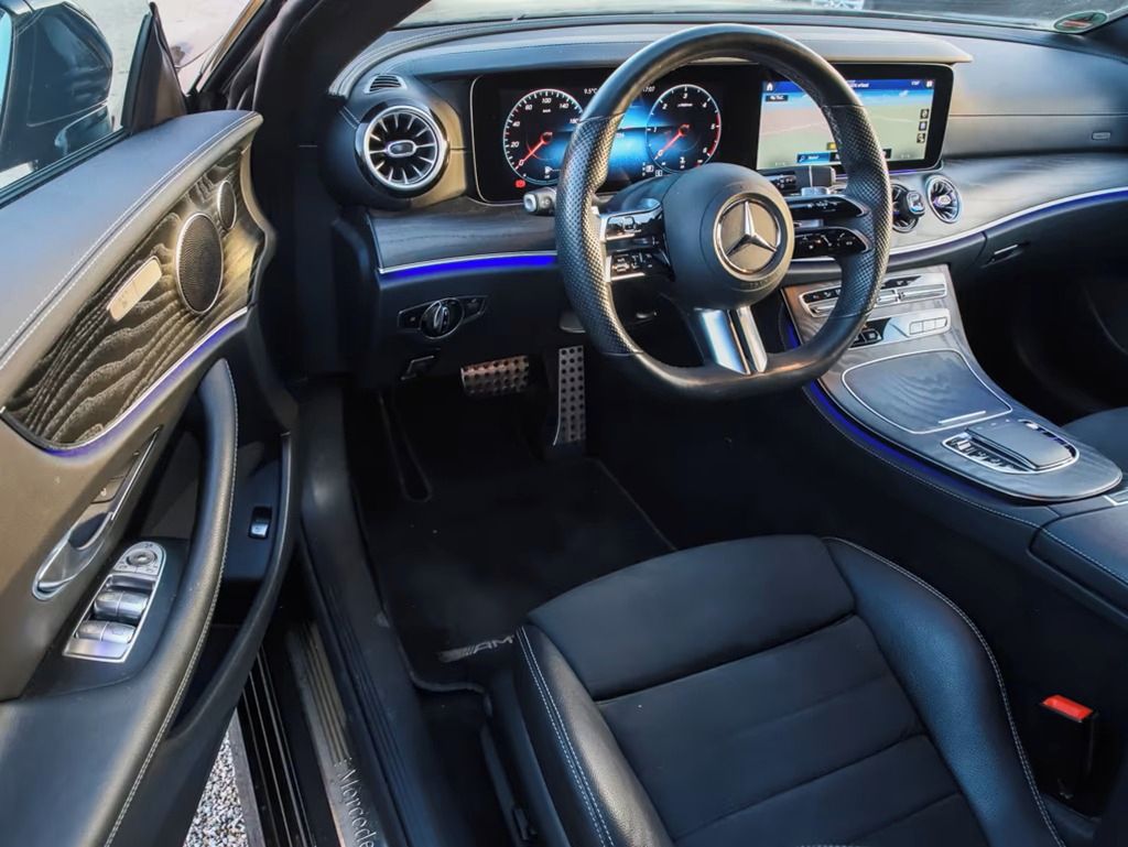Mercedes-Benz Třídy E, E400d, 4Matic AMG-paket - fotka 5