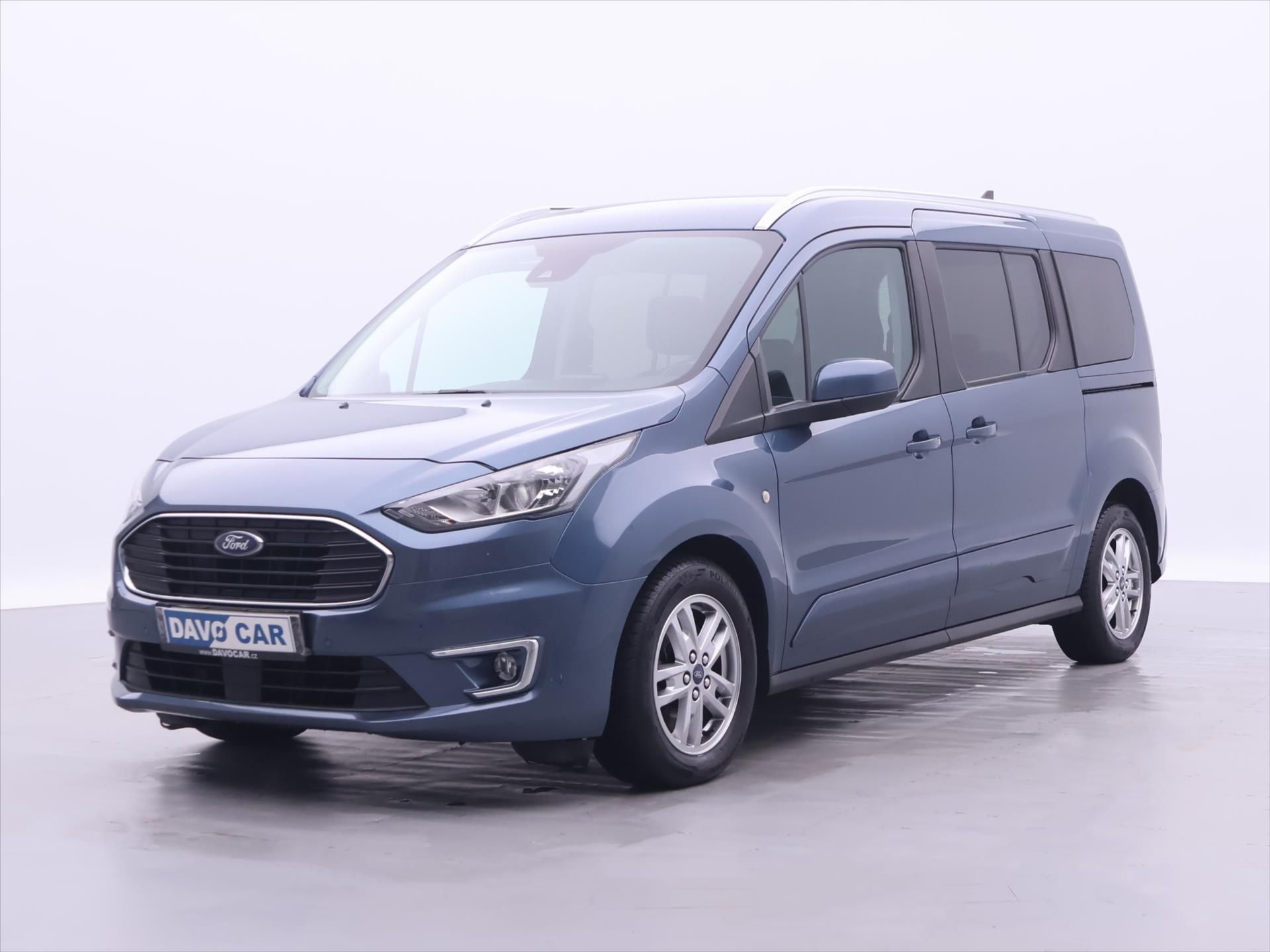 Ford Tourneo Connect, 1,5 EcoBlue 88kW CZ DPH - fotka 3