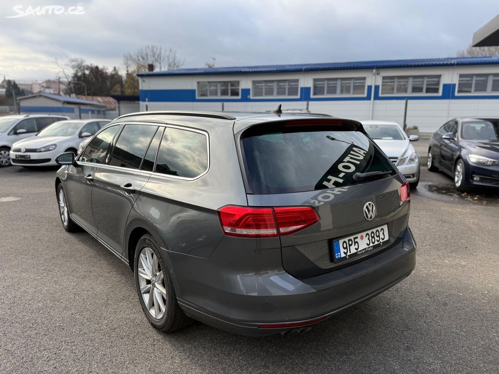 Volkswagen Passat, 2.0 tdi, 140kw - fotka 2