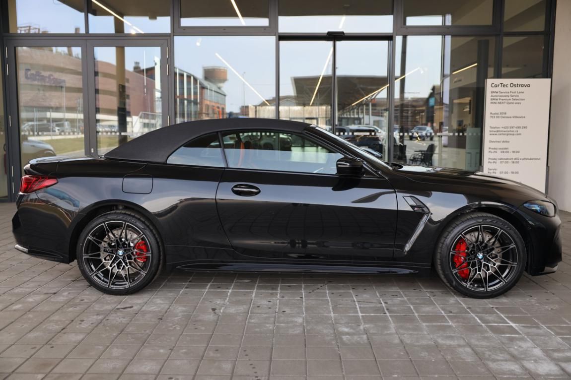 BMW M4, Convertible Competition xDrive - fotka 4
