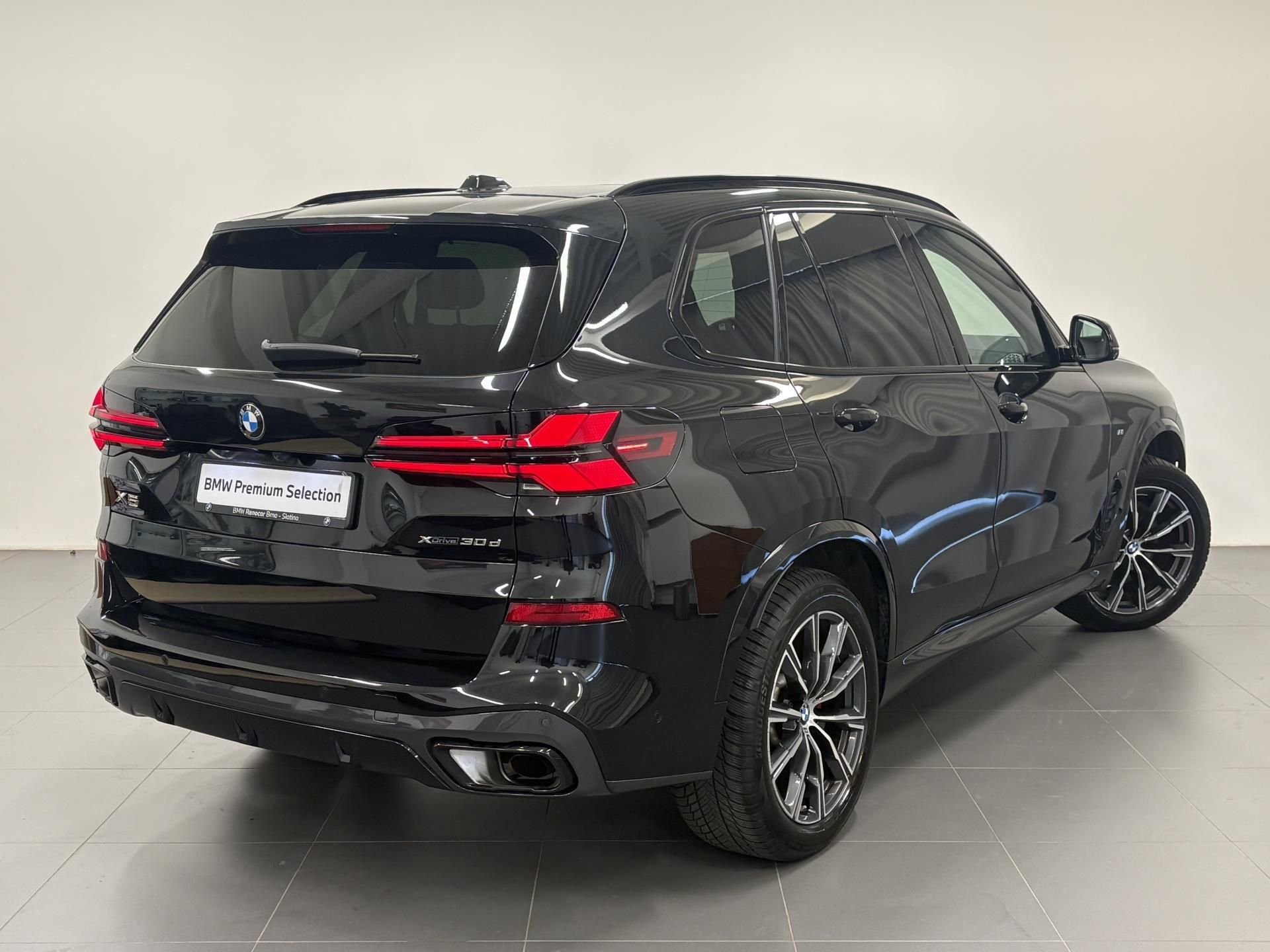 BMW X5, X5 xDrive 30d - fotka 3