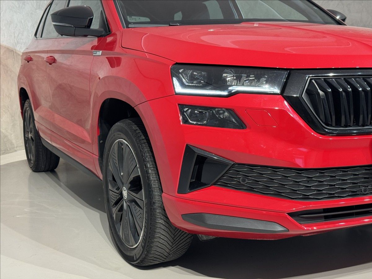 Škoda Karoq, 2,0 TDi  DSG Sportline Virtual - fotka 5