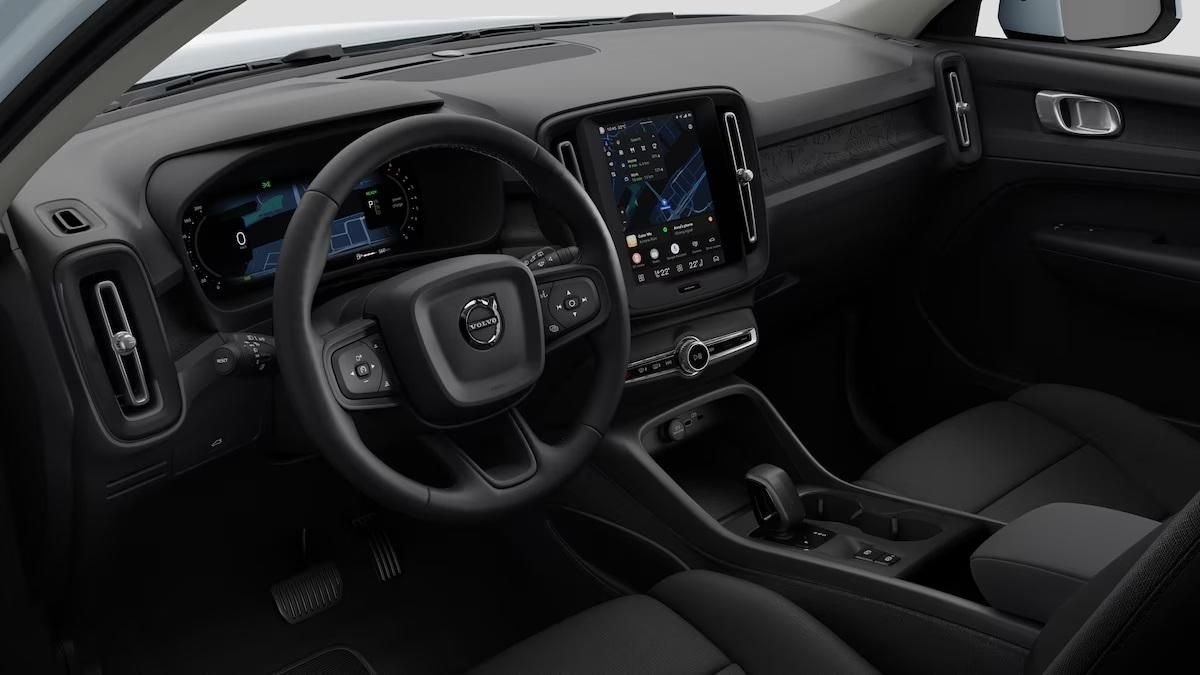 Volvo XC40, B3 AUT ESSENTIAL - fotka 2