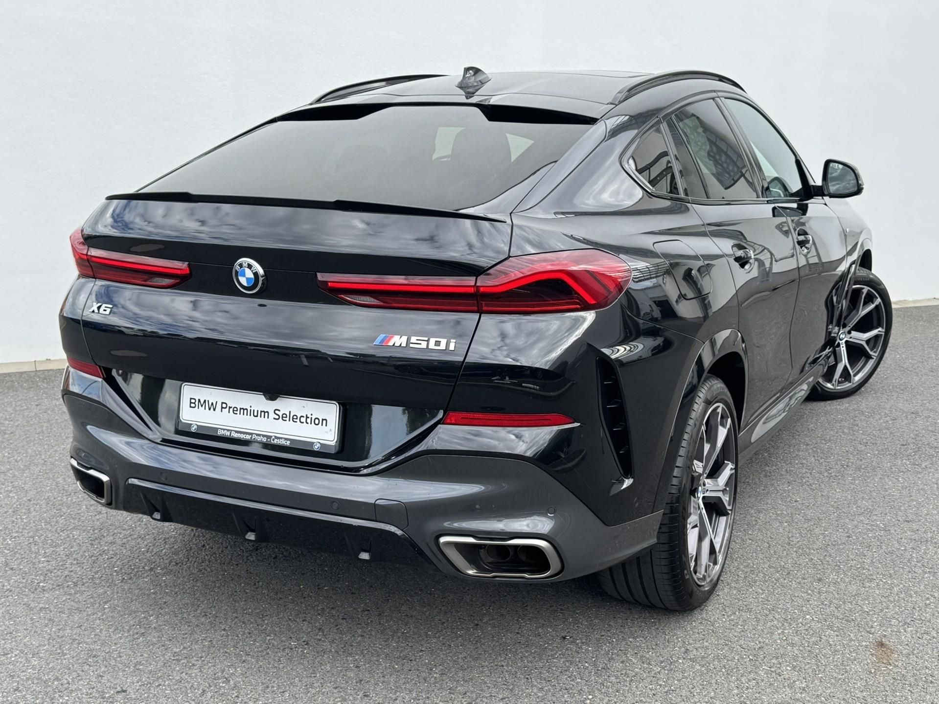 BMW X6, X6 M50i - fotka 3
