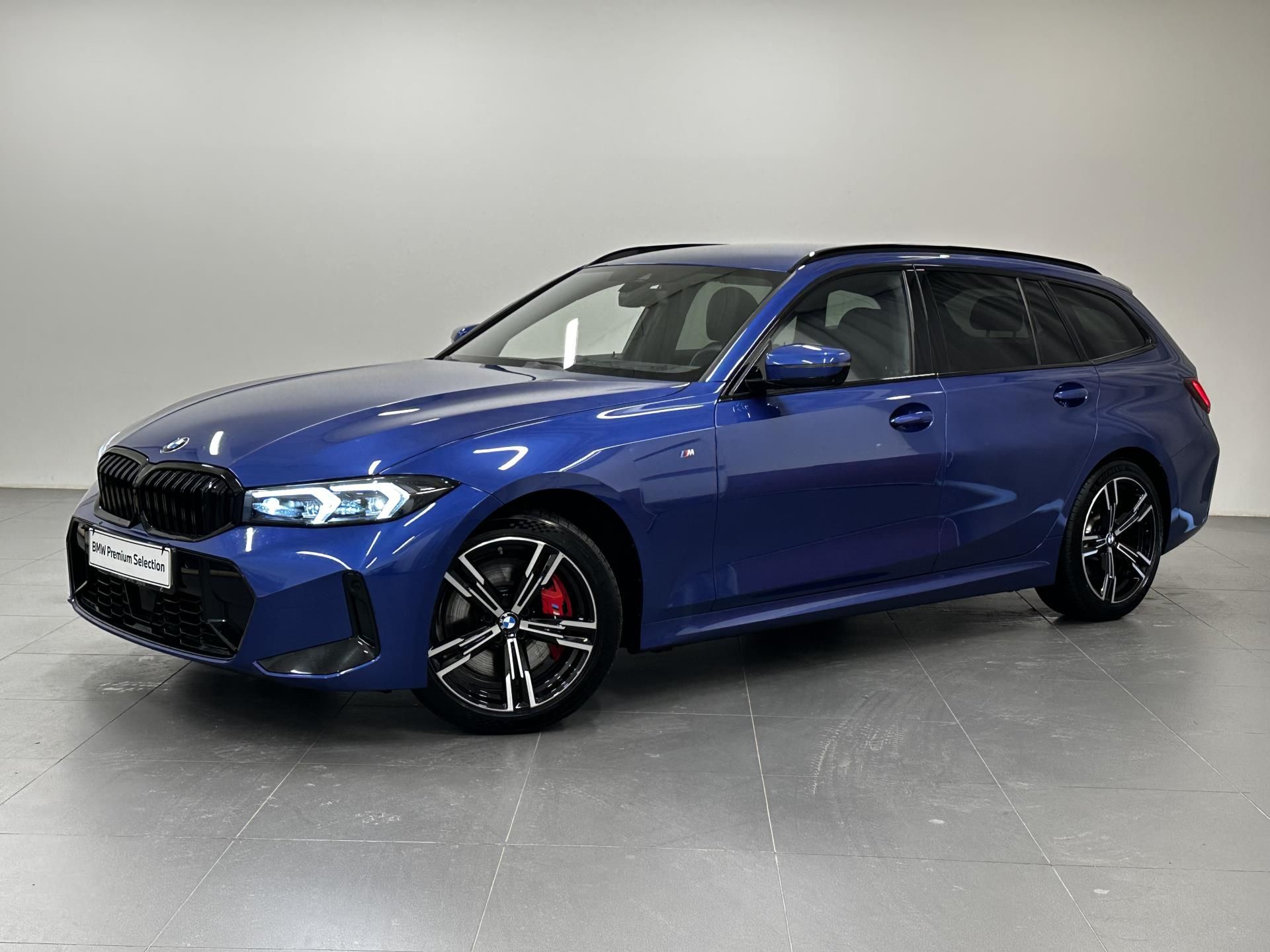 BMW Řada 3, 320d xDrive Touring