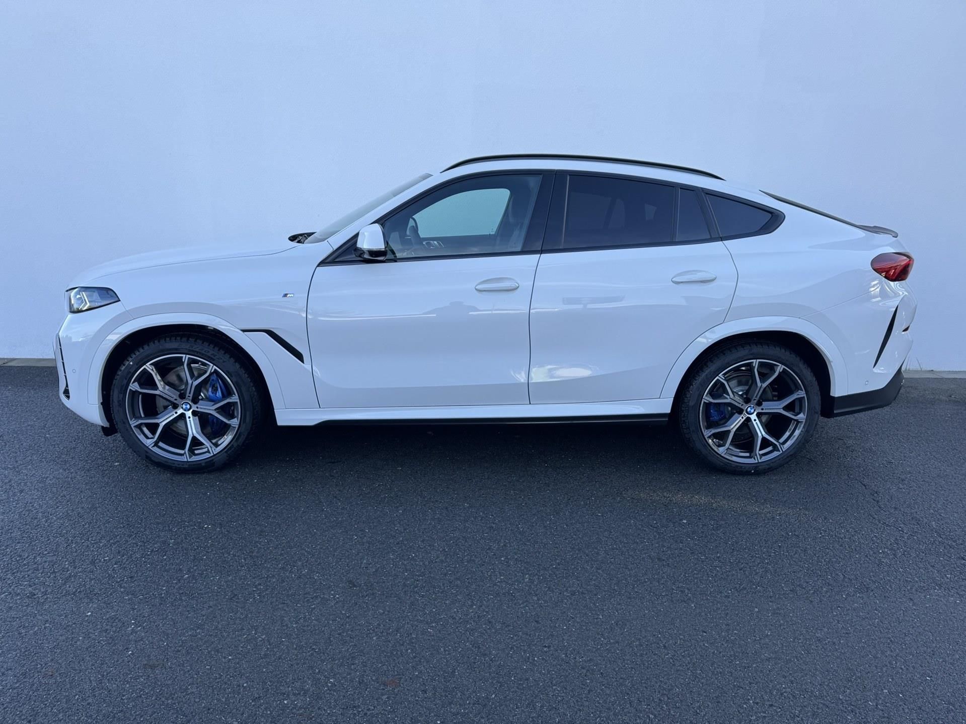 BMW X6, X6 xDrive40d - fotka 5