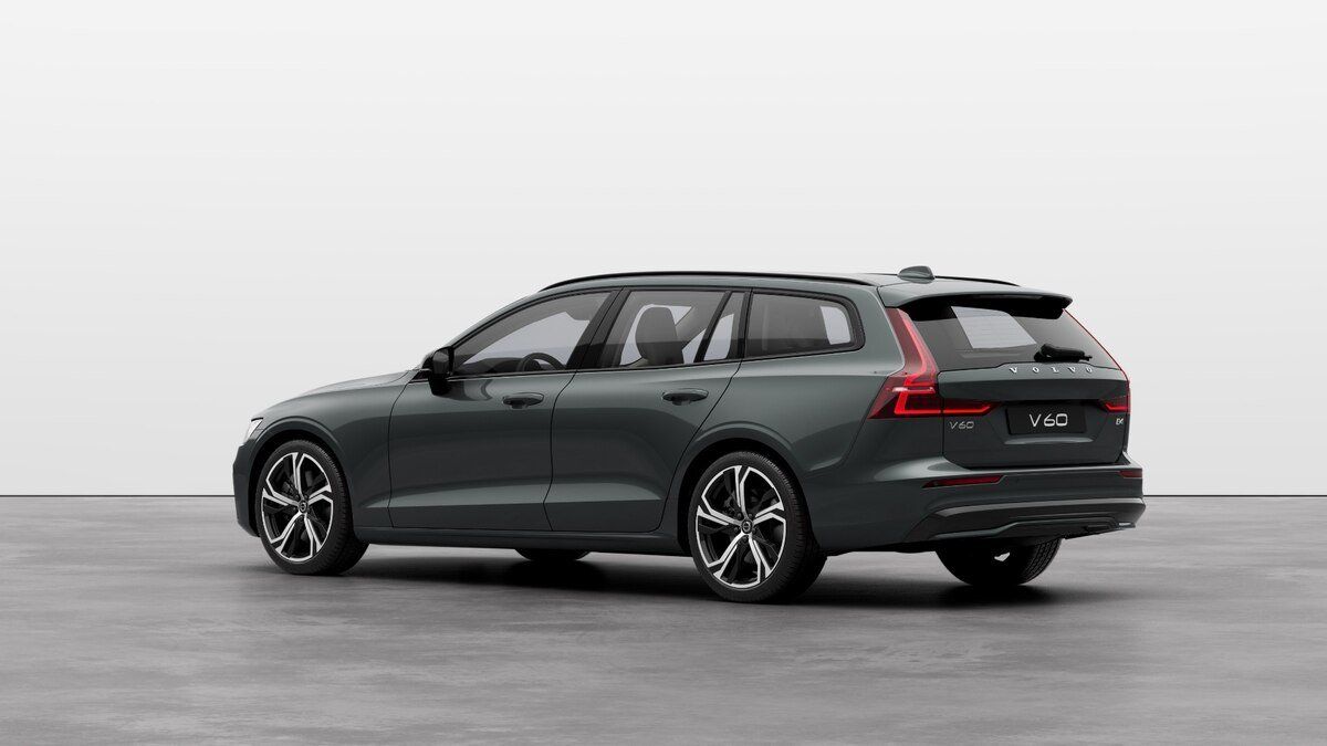 Volvo V60, PLUS DARK, B4, 145+10 kW / 197 - fotka 3