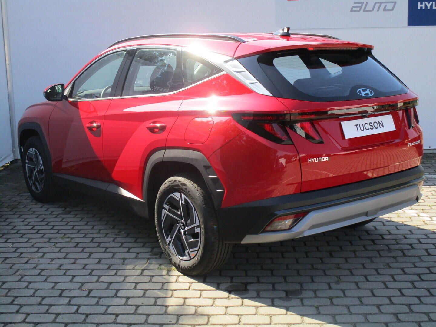 Hyundai Tucson, NX4 Smart 1,6 T-GDI 118 kW - fotka 5