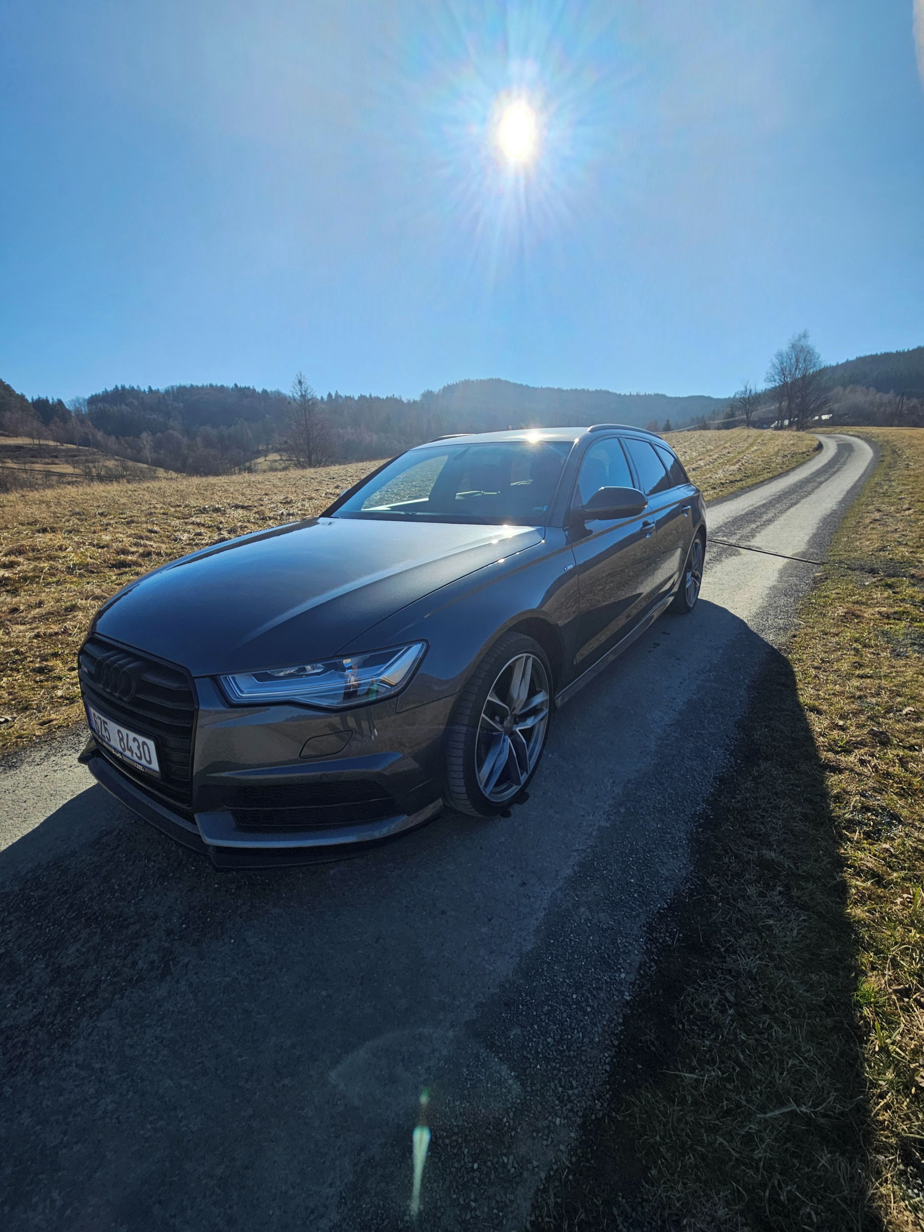 Audi A6 Avant, Audi A6 S-line top stav - fotka 5