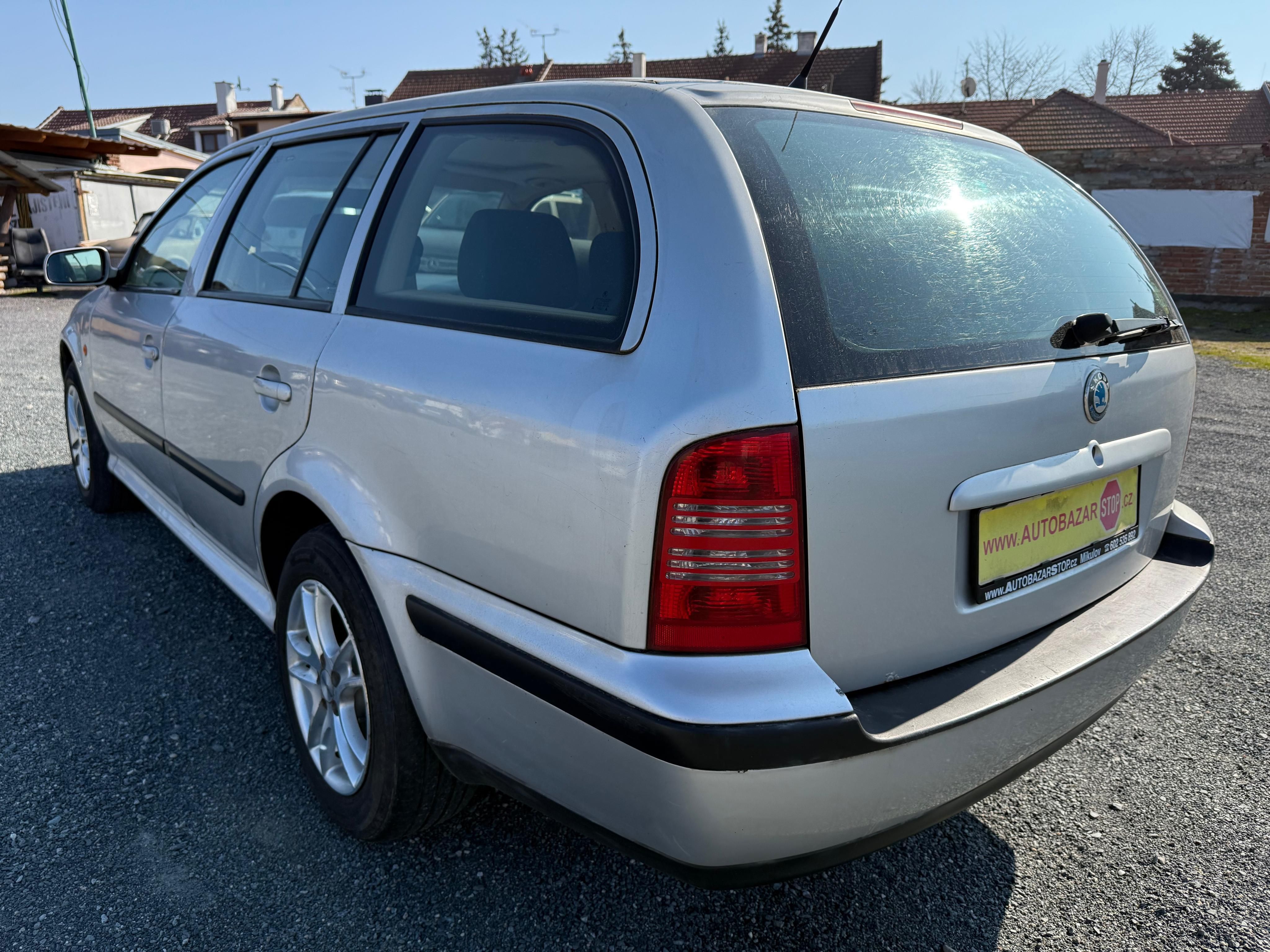 Škoda Octavia, 1.8i 20V 100Kw L&K KOMBI LPG - fotka 4