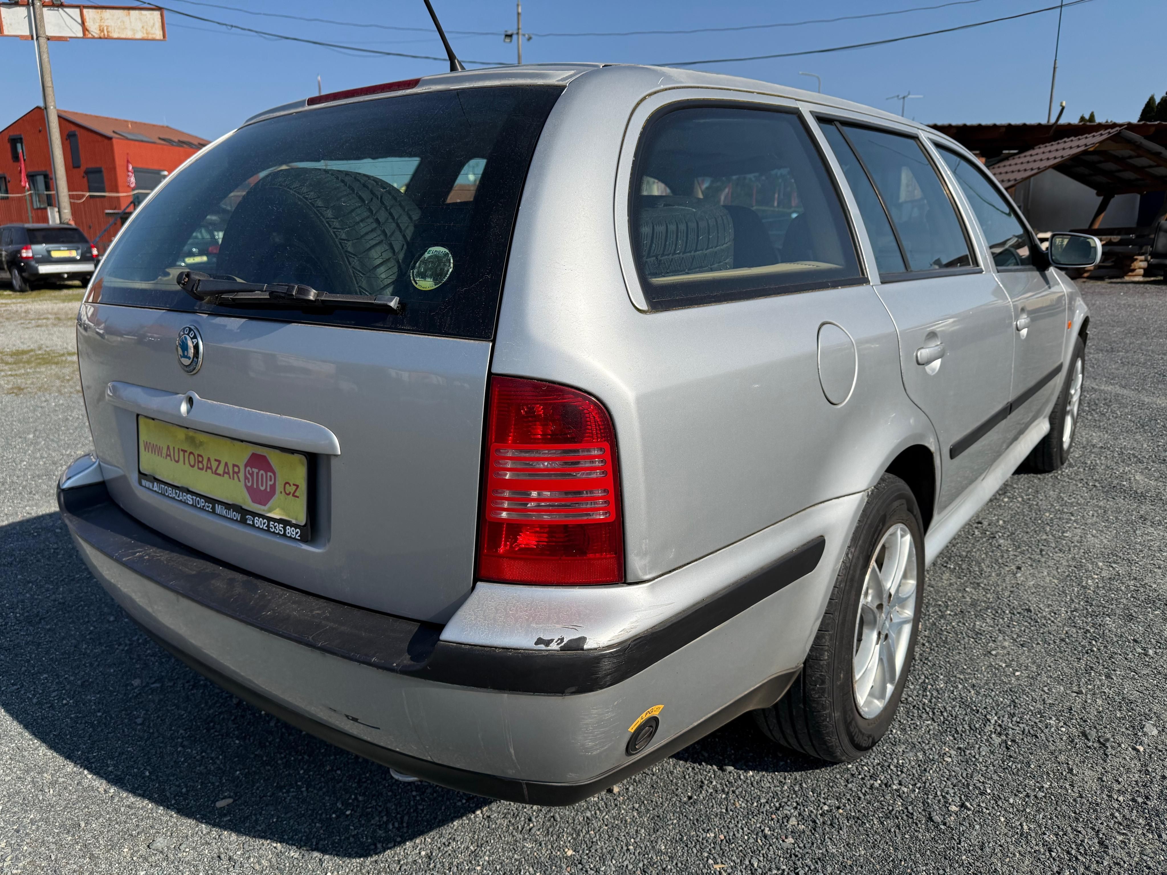 Škoda Octavia, 1.8i 20V 100Kw L&K KOMBI LPG - fotka 6