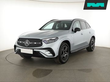 300 e 4MATIC, AMG Line, Tažné