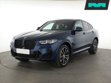 xDrive20i, DPH, M paket, kůže