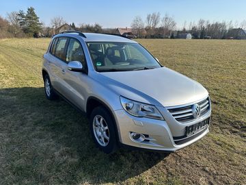1.4 TSI-110 kw-SENZORY-KLIMA