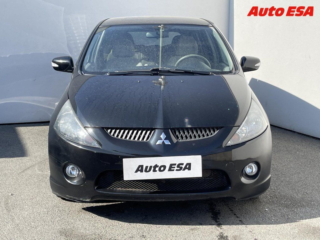 Mitsubishi Grandis, 2.4i,AC,tempo,výhřev sed - fotka 2