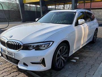 BMW 320d xDrive - NOVÁ CENA!