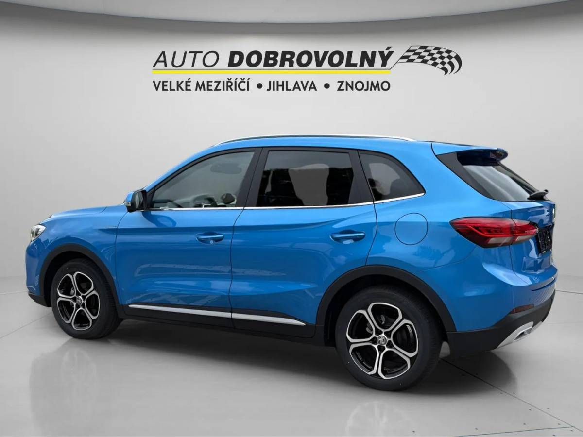 MG ZS, ELEGANCE 5MT (85 kW) SUV 1.5L/ - fotka 5