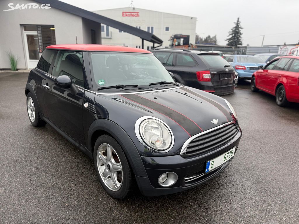 Mini Cooper, 1.6i, manual - fotka 5