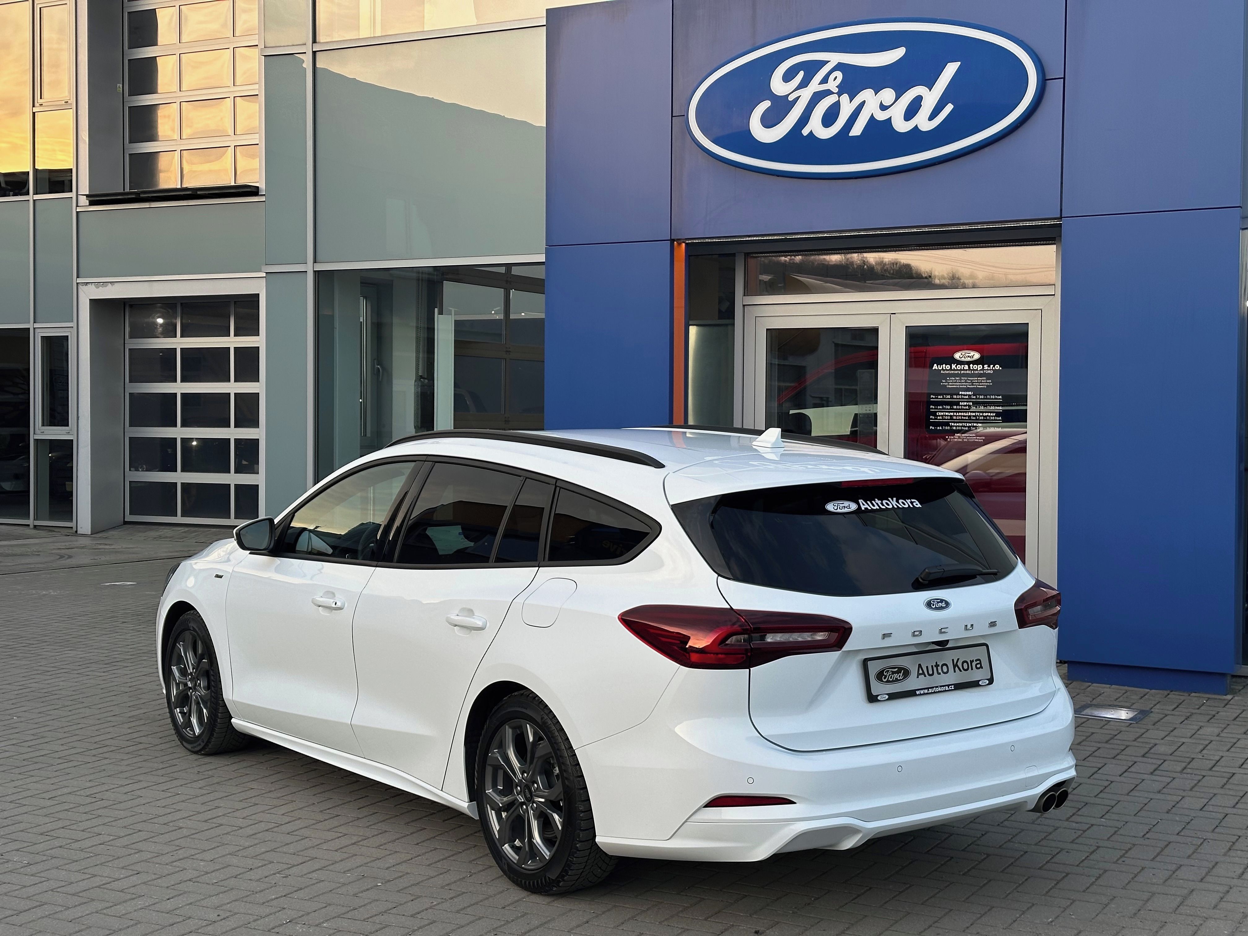 Ford Focus, ST-Line X 155k/Aut ČR Záruka - fotka 2