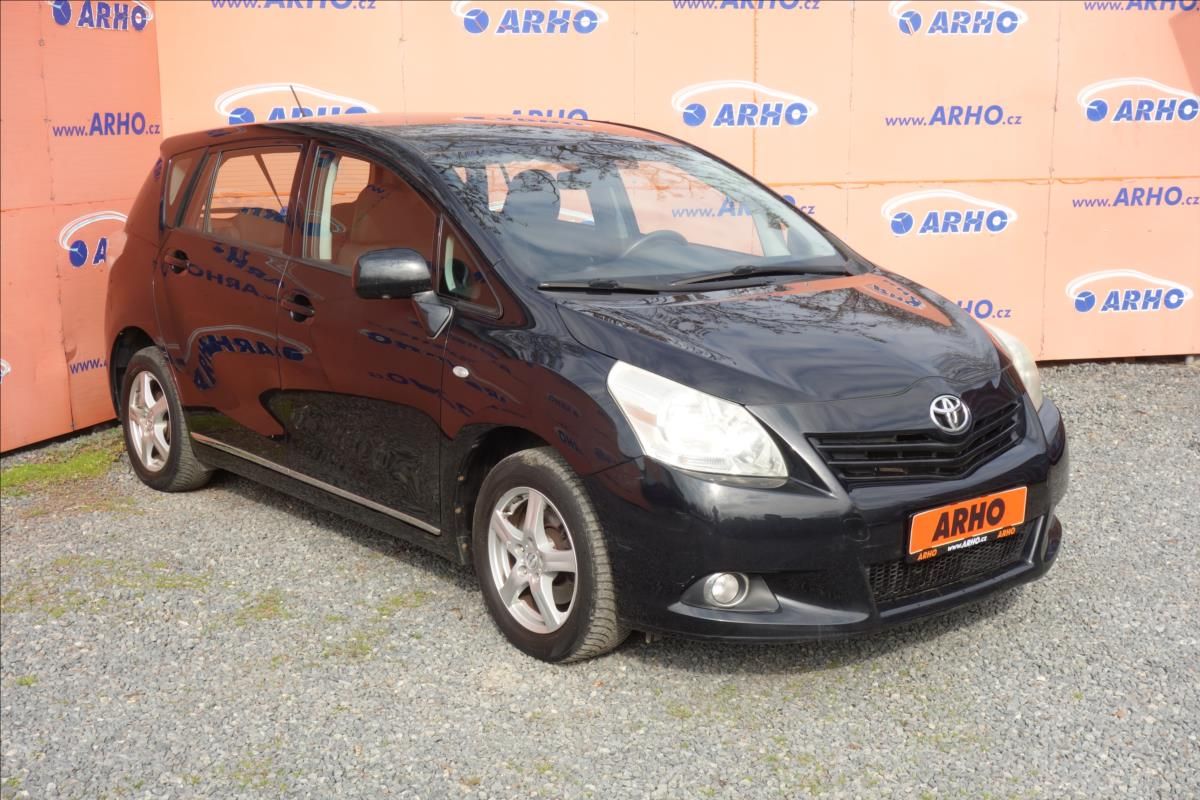 Toyota Verso, 1,6 i 97KW, ČR, KLIMATIZACE.