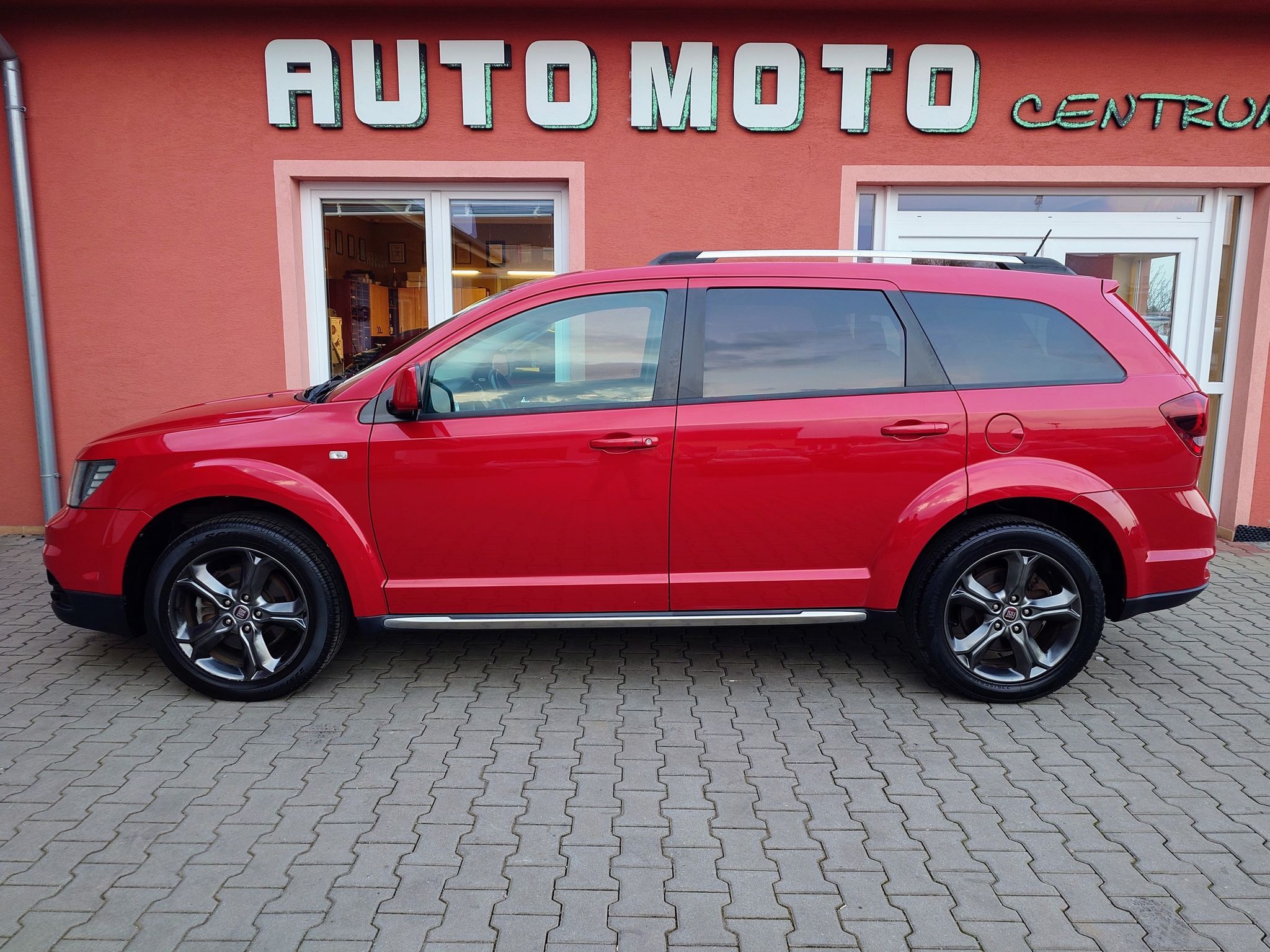 Fiat Freemont, 2.0 Multijet 125 kW Cross - fotka 2
