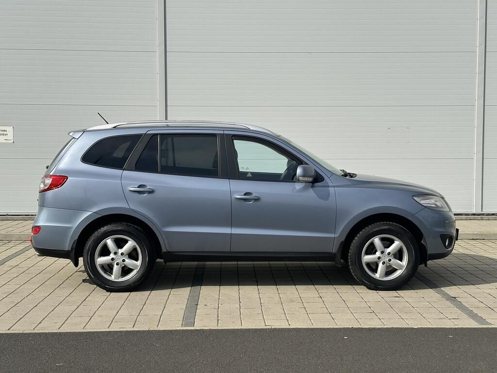 Hyundai Santa Fe, Style 2.2 CRDi 145 kW - fotka 4
