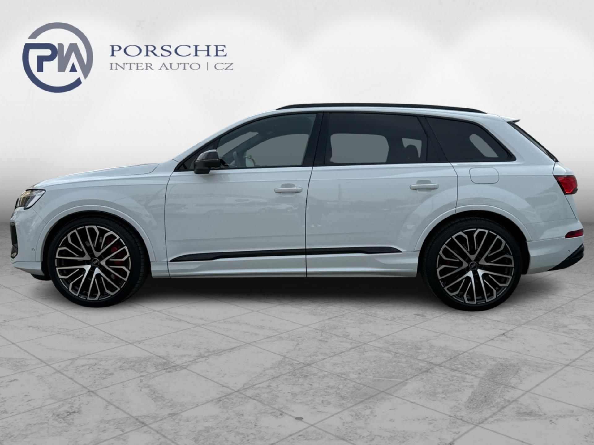 Audi Q7, 60 TFSI e Quattro - fotka 3