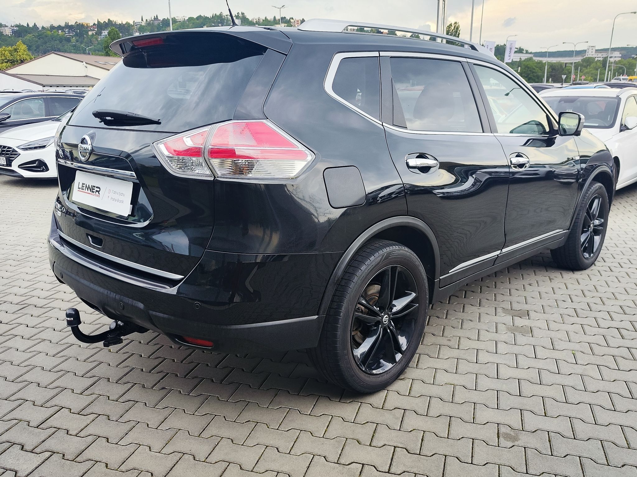 Nissan X-Trail, 1.6 DCI/96kW Black Edition - fotka 5
