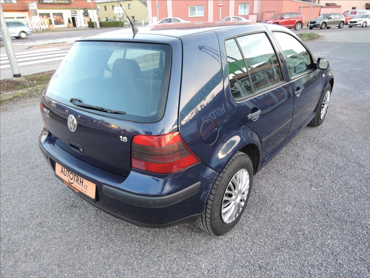 Volkswagen Golf, 1,6 i - fotka 6