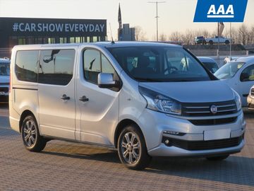 2.0 BlueJet, Bus, 5Míst, Klima
