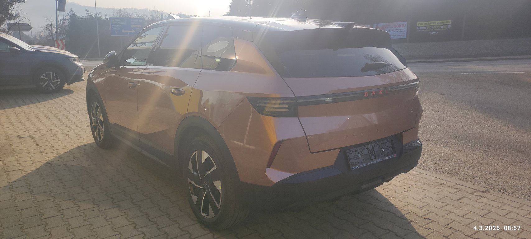 Opel Grandland, HYBRID GS 1,2 TURBO 107kW - fotka 4