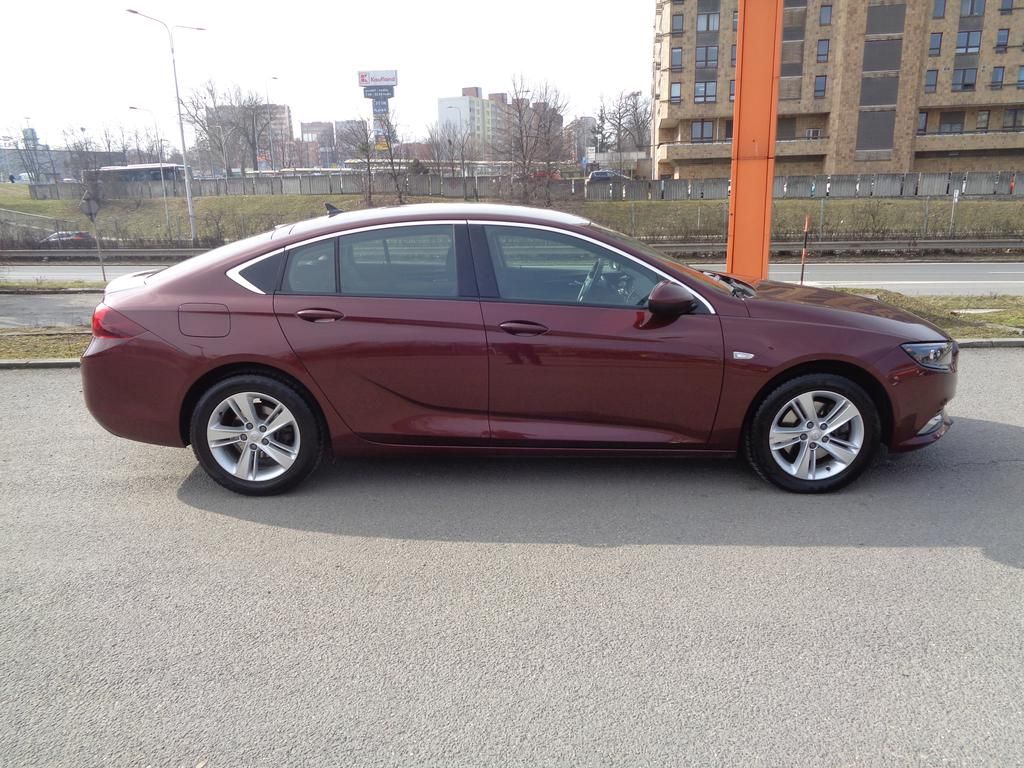 Opel Insignia, 2.0 CDTi 125 kW  KOUPENO ČR - fotka 5