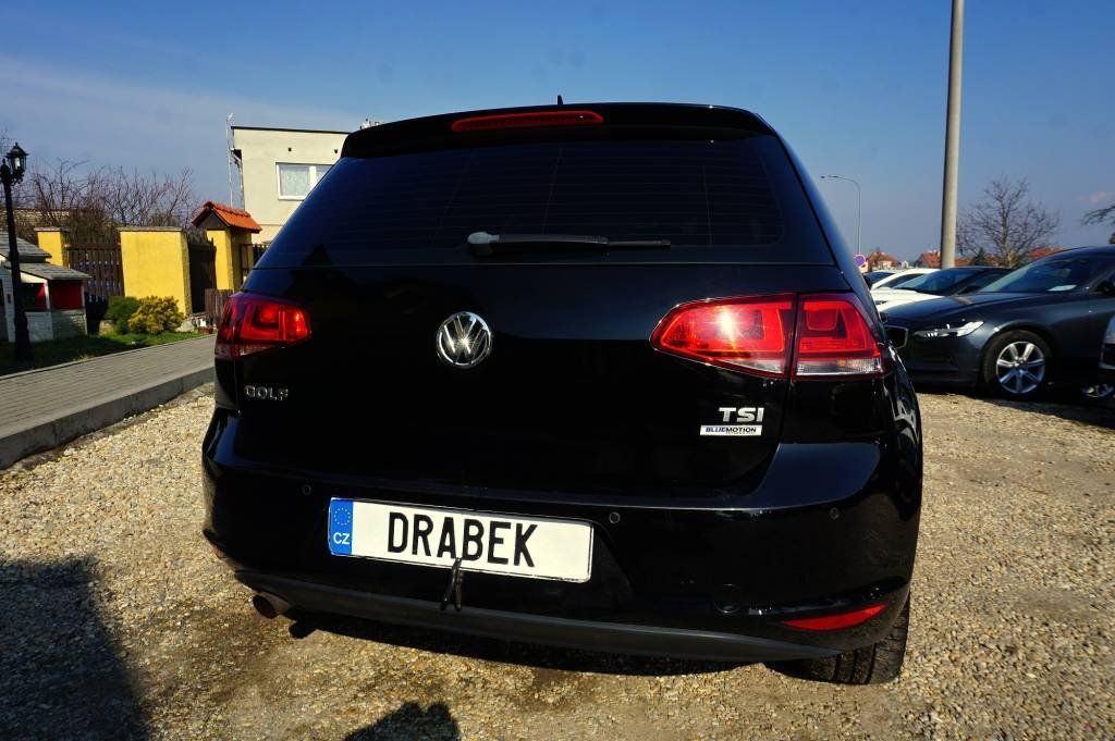 Volkswagen Golf, HIGHLINE 1,2 TSI 77 kW - fotka 5