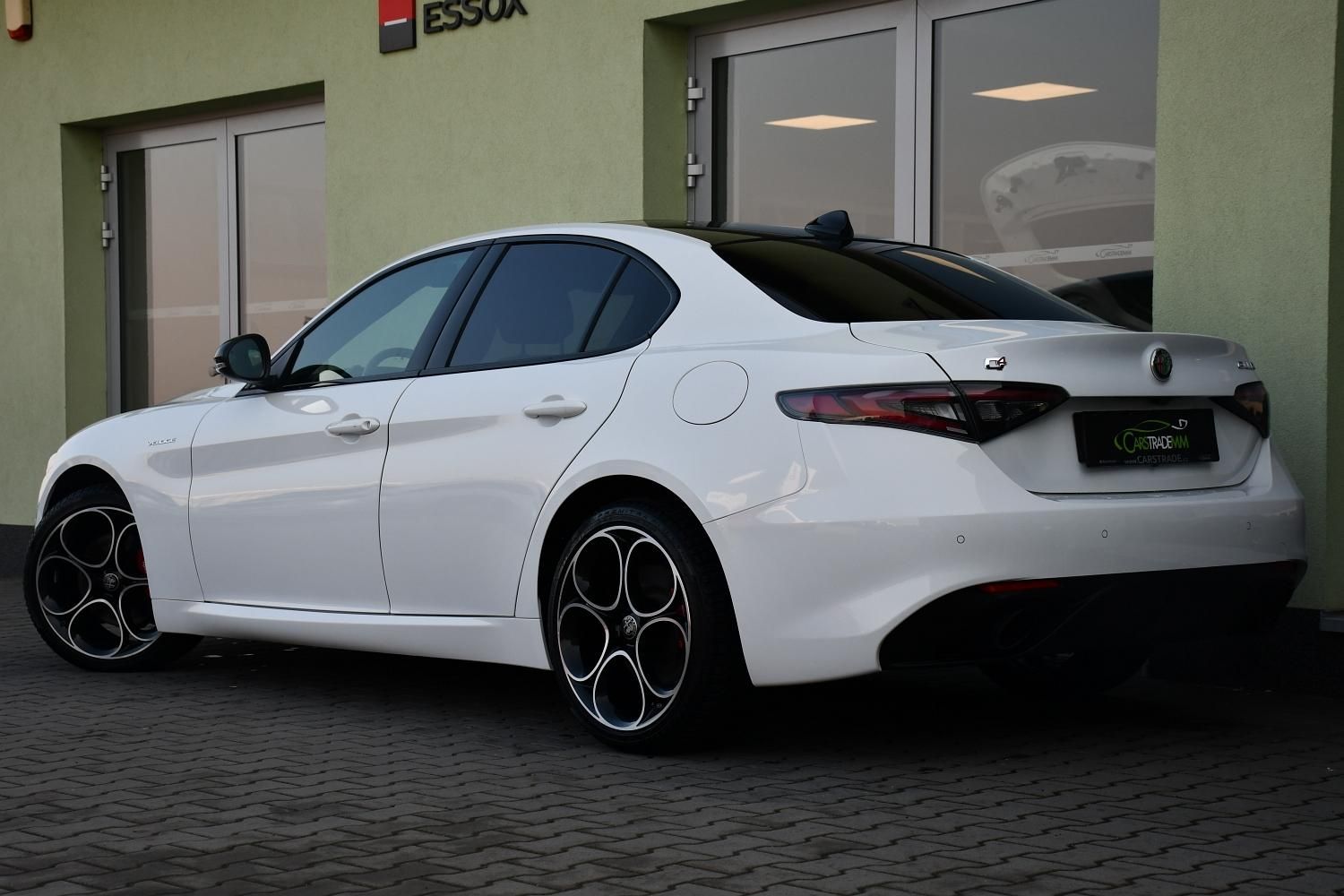 Alfa Romeo Giulia, 2,0T 16V 206kW AT8-Q4 Veloce - fotka 3