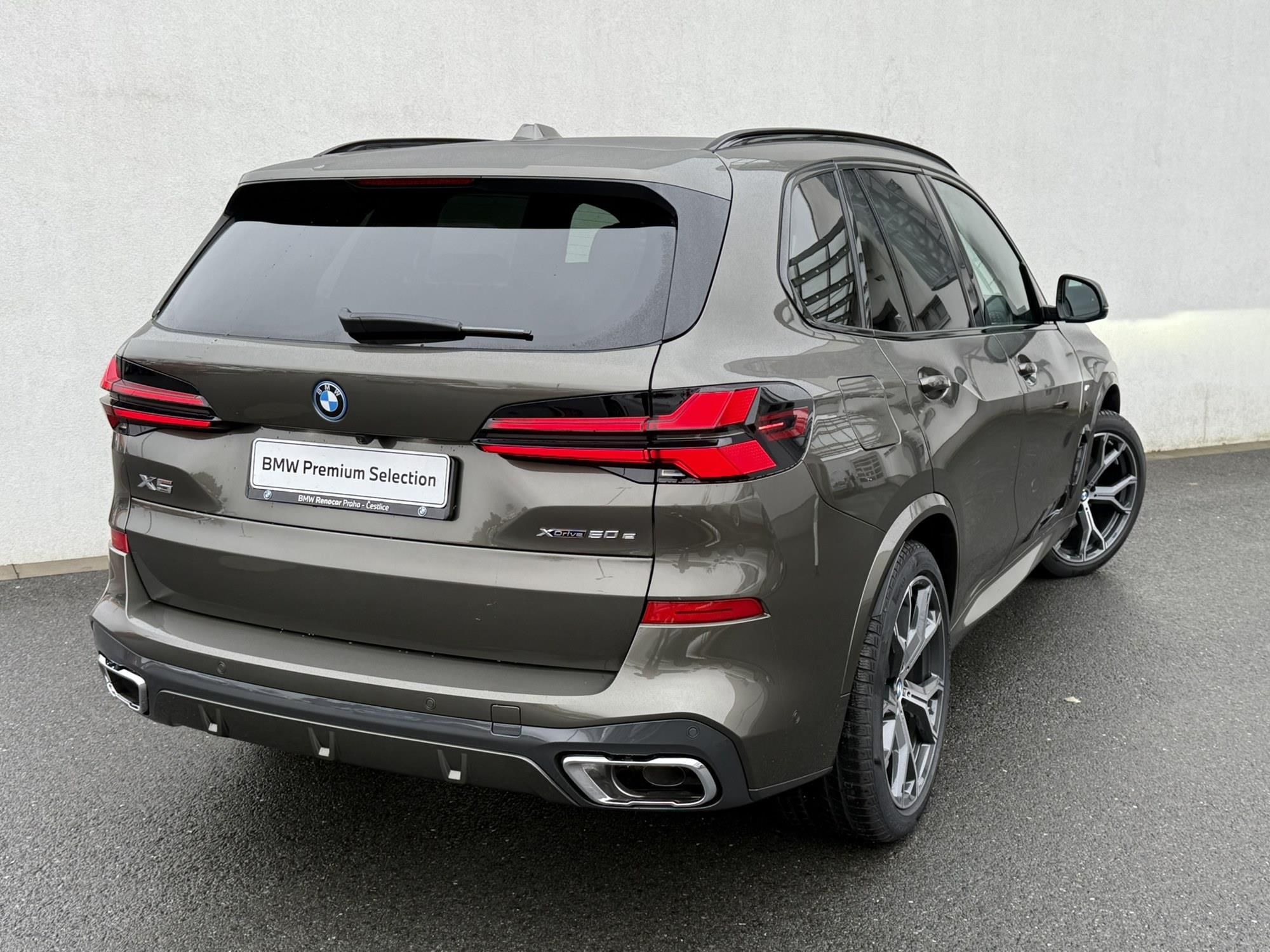 BMW X5, BMW - X5 xDrive50e - fotka 3