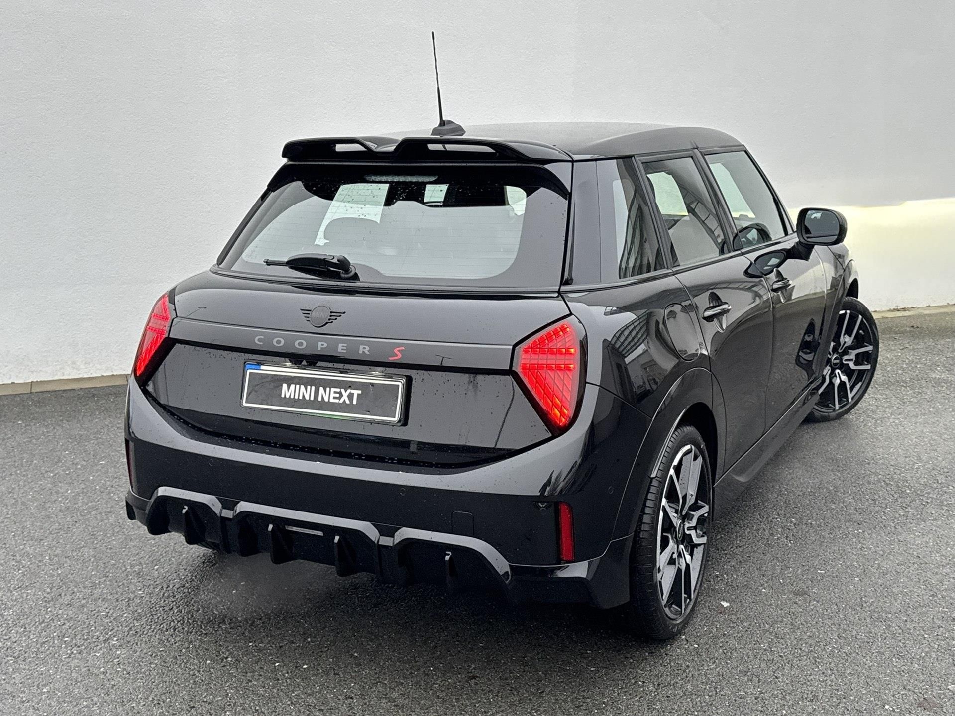 Mini Cooper, 5 door (F65) S - fotka 3