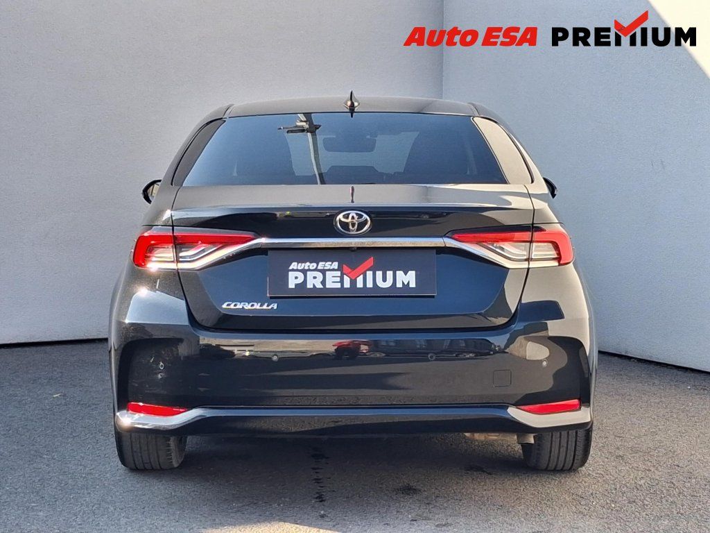 Toyota Corolla, 1.5 i,2.maj,ČR,Comfort - fotka 5