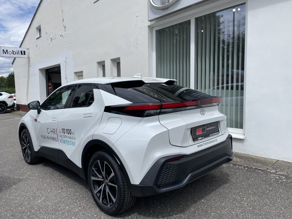 Toyota C-HR, 2.0L PHEV, (2x4), Style - fotka 3