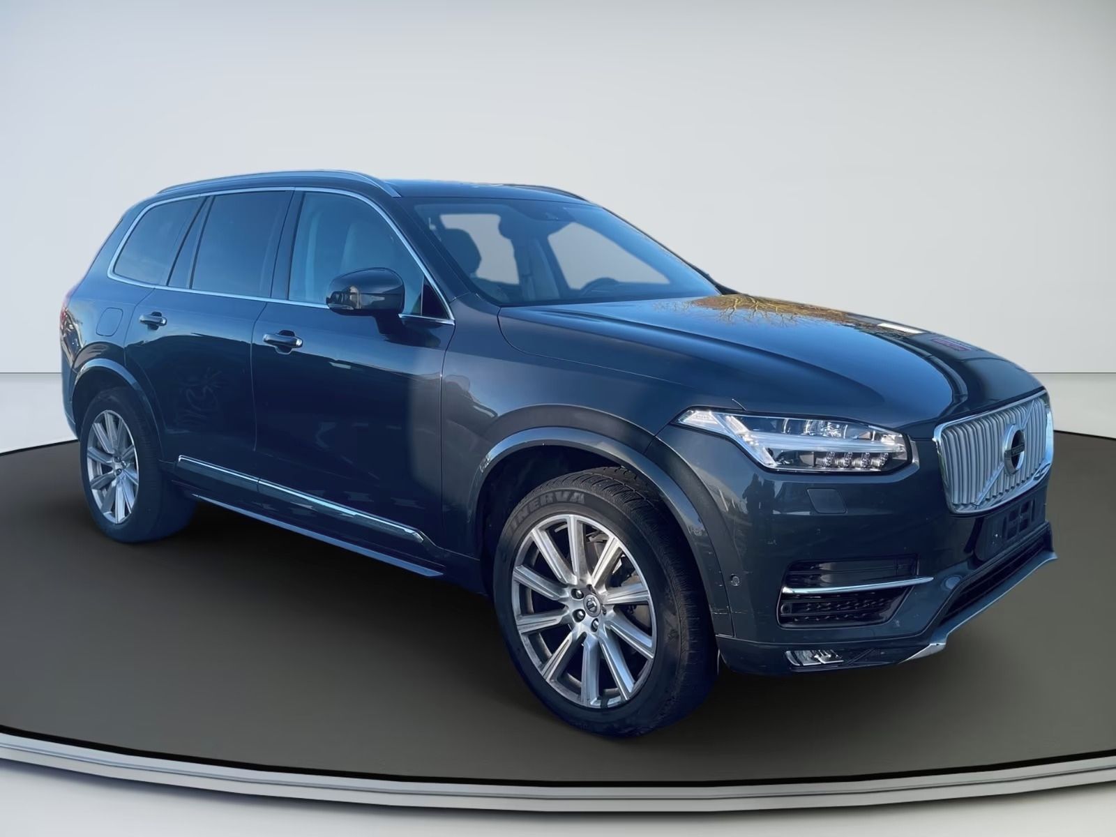 Volvo XC90 - fotka 3