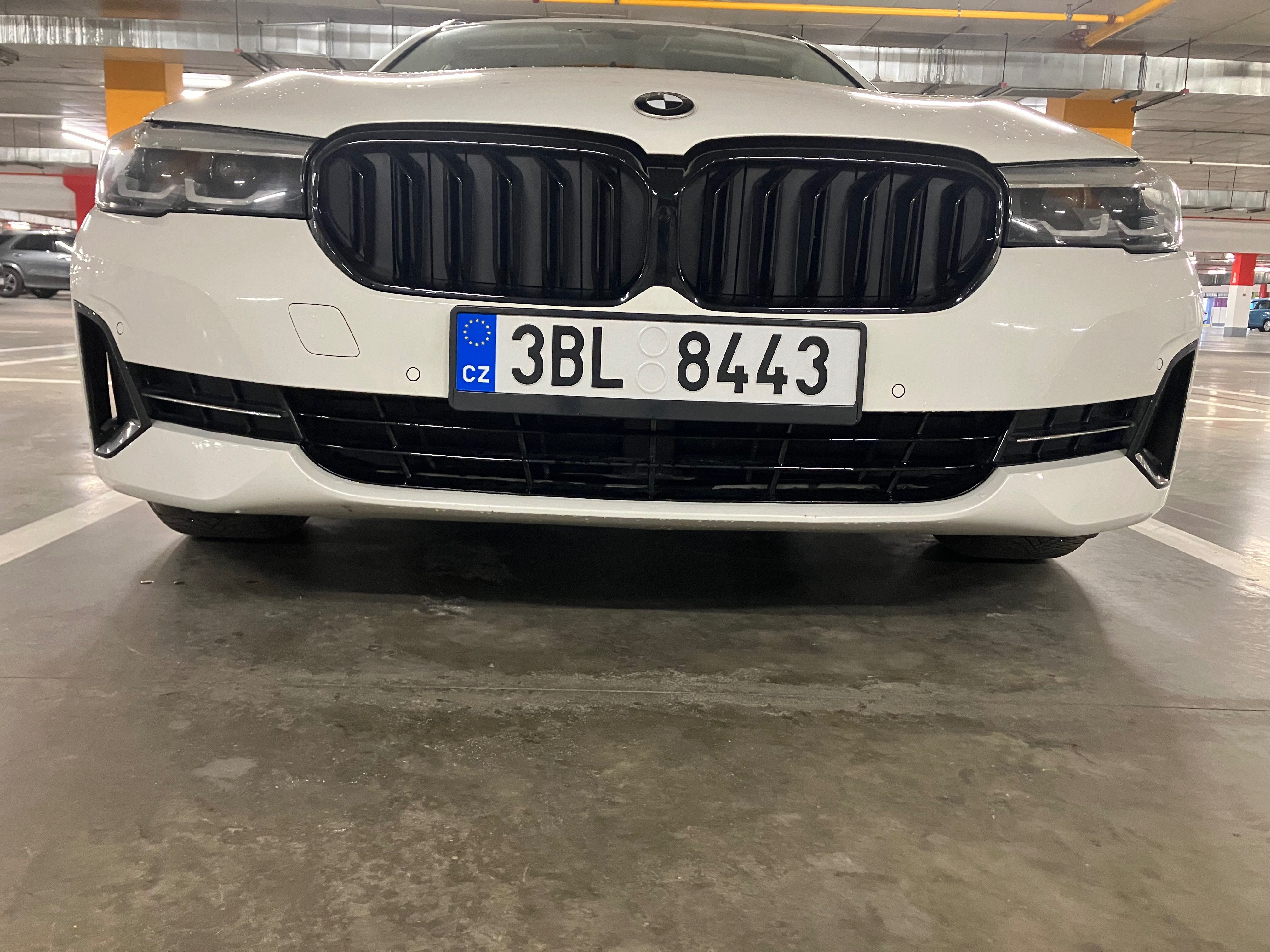 BMW Řada 5, 540d xDrive,250kw,HUD,DPH - fotka 2