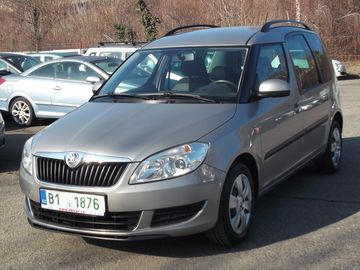1,4 16V vyhř.sed,aut.kl,servis